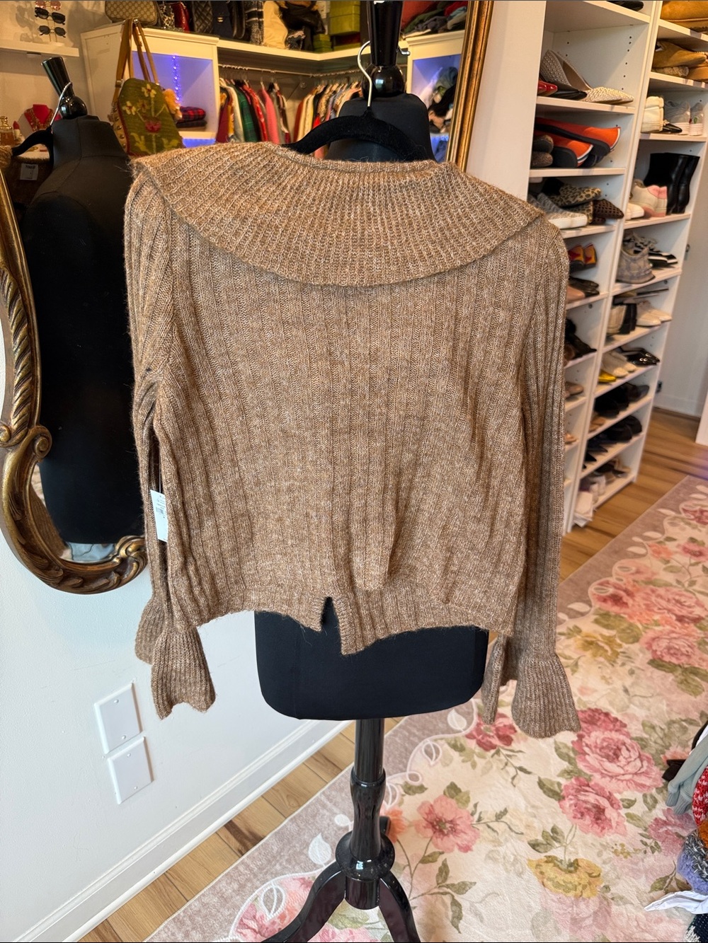 Old Navy Brown Ribbed Tie-Front Ruffle Cardigan - Picture 5 of 5